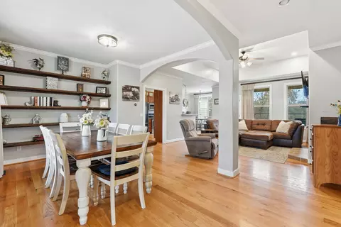 Dining - 205 Stephen St, Dickson, TN 37055 photo 1 of 3