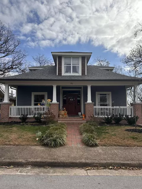 222 Jarnigan Ave, Chattanooga, TN 37405