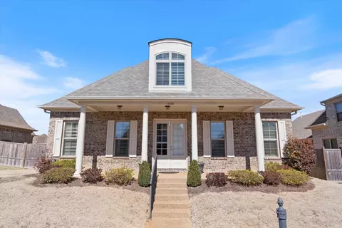 1608 Prairie Dunes Dr, Collierville, TN 38017
