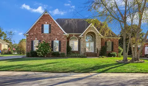 1719 Ironwood Ct, Murfreesboro, TN 37129