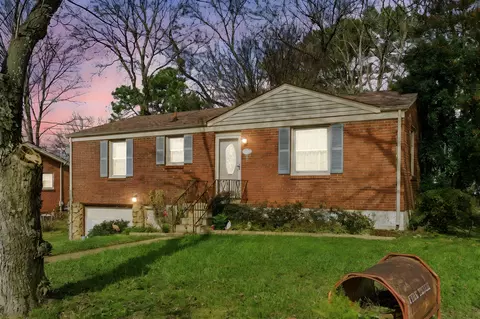 826 Richards Rd, Antioch, TN 37013