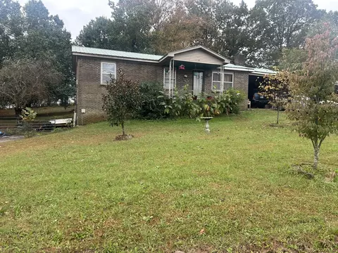 258 Davis St, Smithville, TN 37166