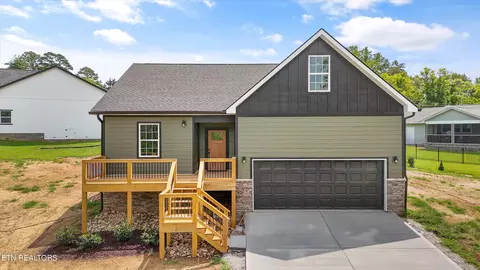 112 Cena Ln, Harriman, TN 37748