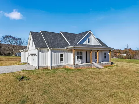 84 Tonys Ln, Mcminnville, TN 37110