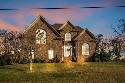1903 Summer Lk, Mount Juliet, TN 37122