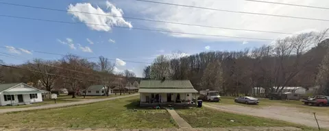 427 Highway 64 W, Waynesboro, TN 38485