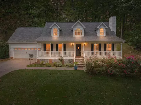 1188 Percheron Dr NW, Dalton, GA 30720
