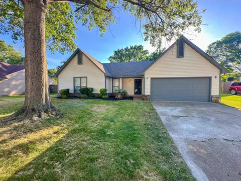 4371 Cloudburst Rd, Memphis, TN 38141