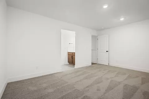 Bedroom - 648 Conifer Dr, Spring Hill, TN 37174 photo 2 of 8