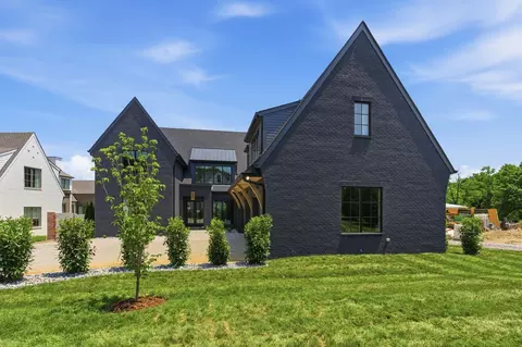 4518 Belmont Park Ter, Nashville, TN 37215