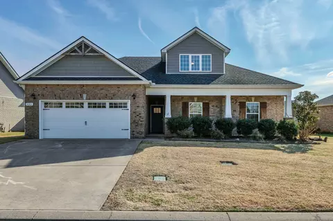 623 Sapphire Dr, Murfreesboro, TN 37128