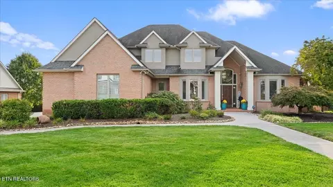 1647 Banebury Ln, Alcoa, TN 37701