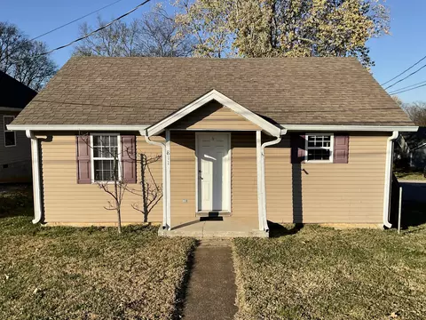 811 17th Ave E, Springfield, TN 37172
