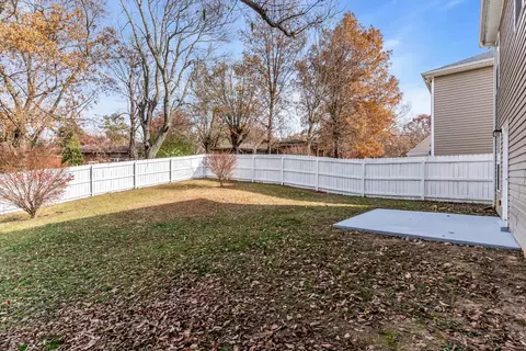 Exterior - 208 Dimaggio Dr, Springfield, TN 37172 photo 3 of 5
