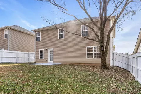 Exterior - 208 Dimaggio Dr, Springfield, TN 37172 photo 4 of 5