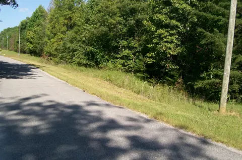 815 Eagle Nest Rd, Mcminnville, TN 37110