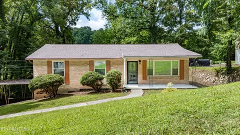 4725 Silverhill Dr, Knoxville, TN 37921