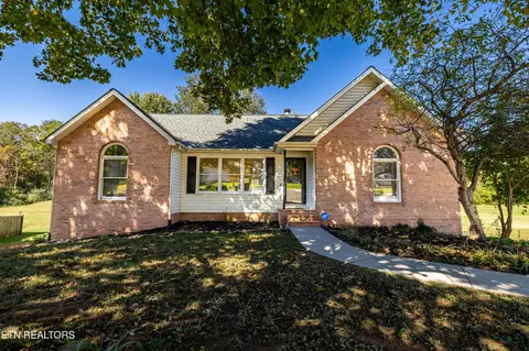 7808 Glenbridge Ct, Powell, TN 37849
