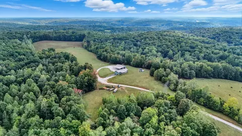 1275 Ennis Branch Rd # A, Mcewen, TN 37101