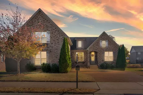 144 Captains Cir, Hendersonville, TN 37075