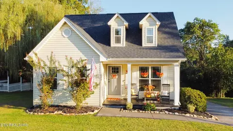 423 Hayter Dr, Morristown, TN 37813