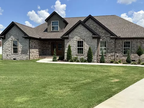 309 Honeysuckle Ln, Shelbyville, TN 37160