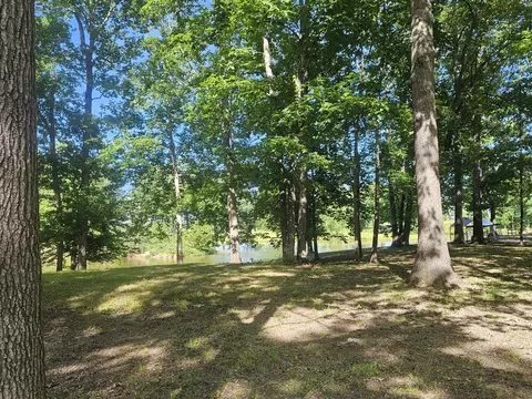 0 Bobs Lake Ln, Bath Springs, TN 38311