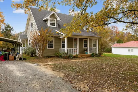 303 Old Huntsville Rd, Fayetteville, TN 37334