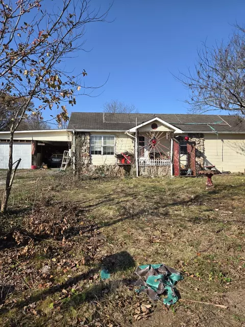 805 Williams St, Sweetwater, TN 37874