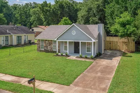 505 Elmfield Cv, Memphis, TN 38127