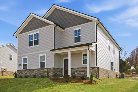 820 Averitt Ln, Lebanon, TN 37087