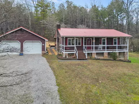 4901 Howardsville Rd, Apison, TN 37302