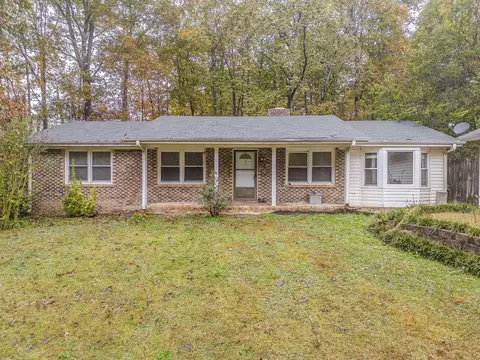 4053 W Parliament Dr, Cohutta, GA 30710