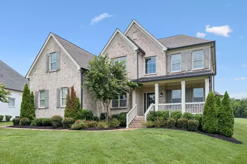 5846 Wagonvale Dr, Arrington, TN 37014