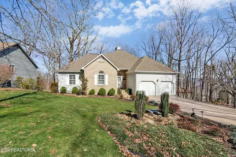 12 Killearn Ct, Crossville, TN 38558
