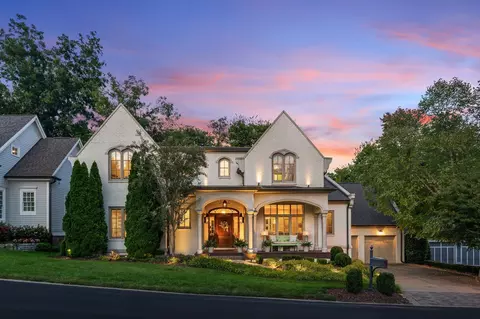 311 Ledgelawn Ct, Franklin, TN 37064