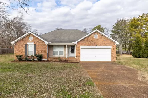 505 Overview Ln, Franklin, TN 37064