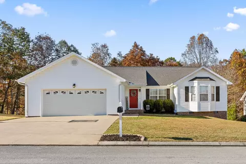 6442 Veronica Dr, Ooltewah, TN 37363