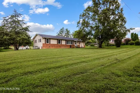 213 Arms Rd, Knoxville, TN 37924
