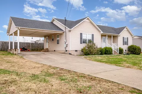 423 Brookside Dr, Mount Pleasant, TN 38474