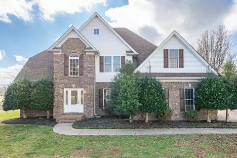 3693 Trousdale Ln, Columbia, TN 38401