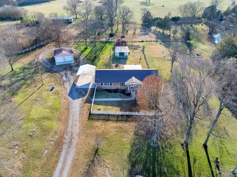 1723 Hwy 64 W, Shelbyville, TN 37160