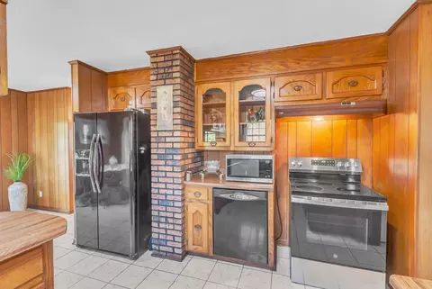 Kitchen - 104 Glendale Rd, Loretto, TN 38469 photo 4 of 4