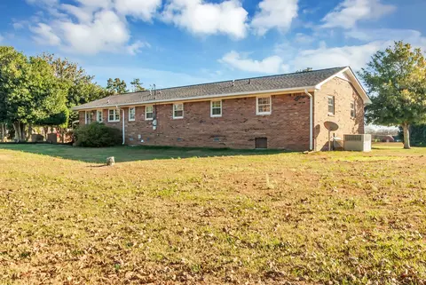 Exterior - 104 Glendale Rd, Loretto, TN 38469 photo 13 of 14