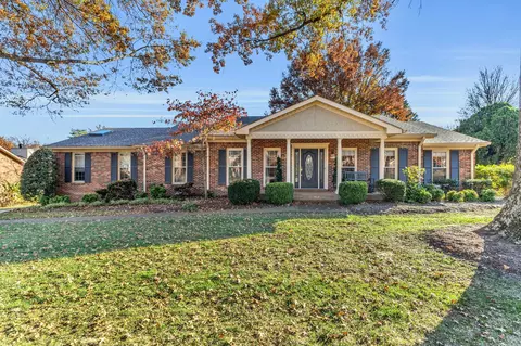 5568 Trousdale Dr, Brentwood, TN 37027