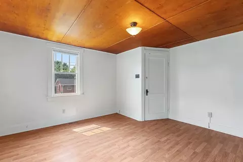 Bedroom - 702 Richard St, Springfield, TN 37172 photo 2 of 3