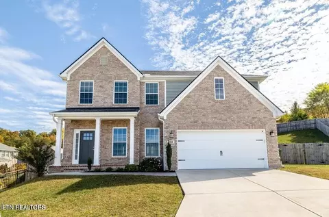 702 Rindlewood Ln, Maryville, TN 37801