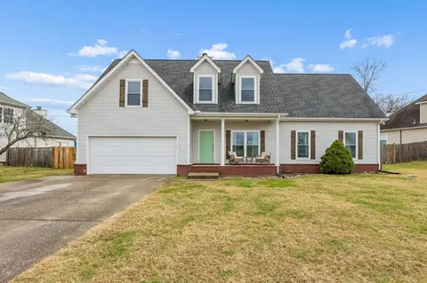 125 Auburn Ct, Murfreesboro, TN 37128