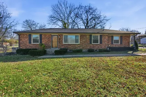 804 Joyce Ln, Nashville, TN 37216