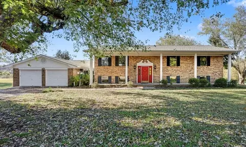 150 Golf Dr SE, Cleveland, TN 37323